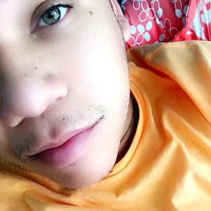 Meet your Posher, Christopher